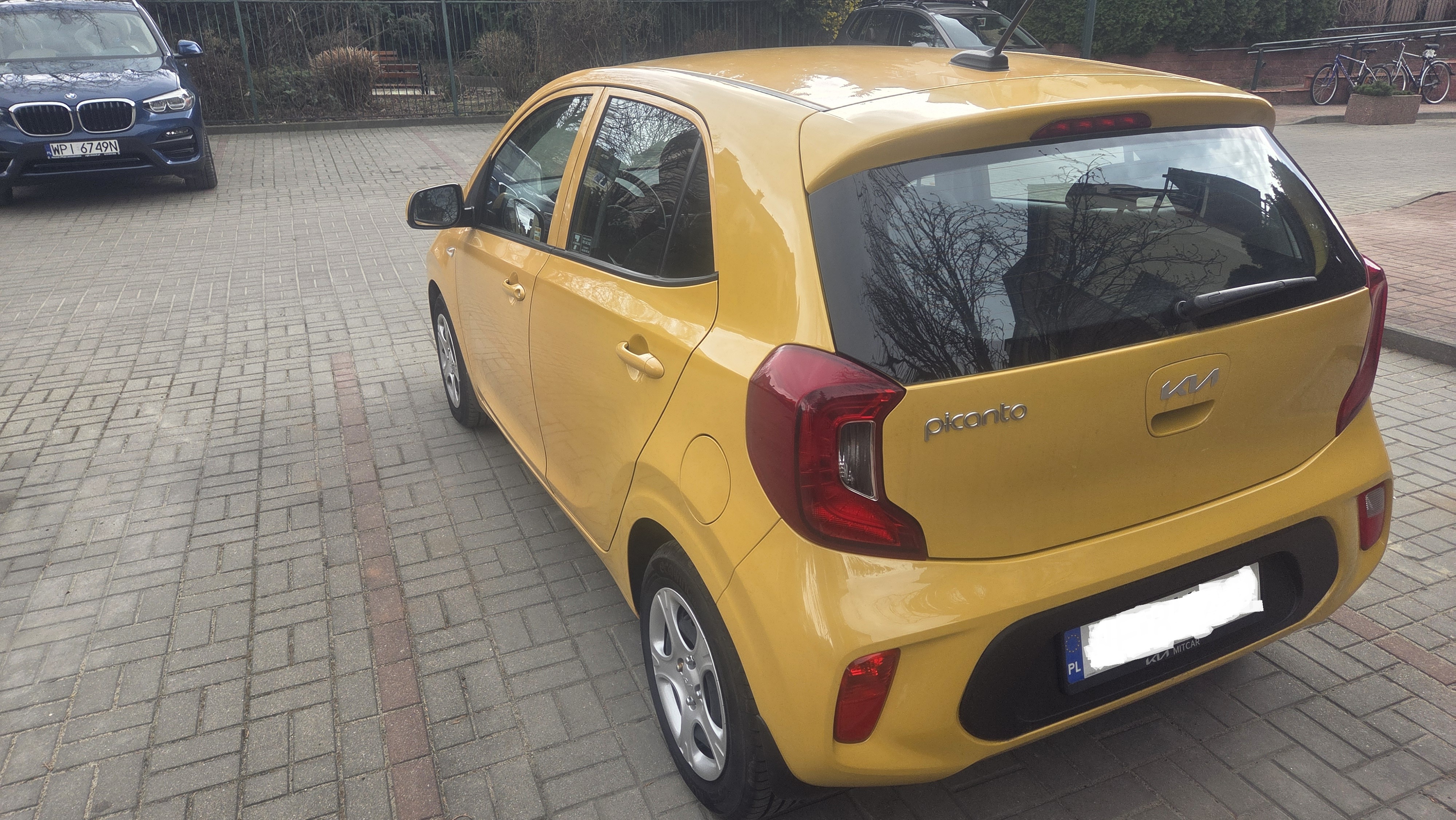 KIA Picanto Konsola